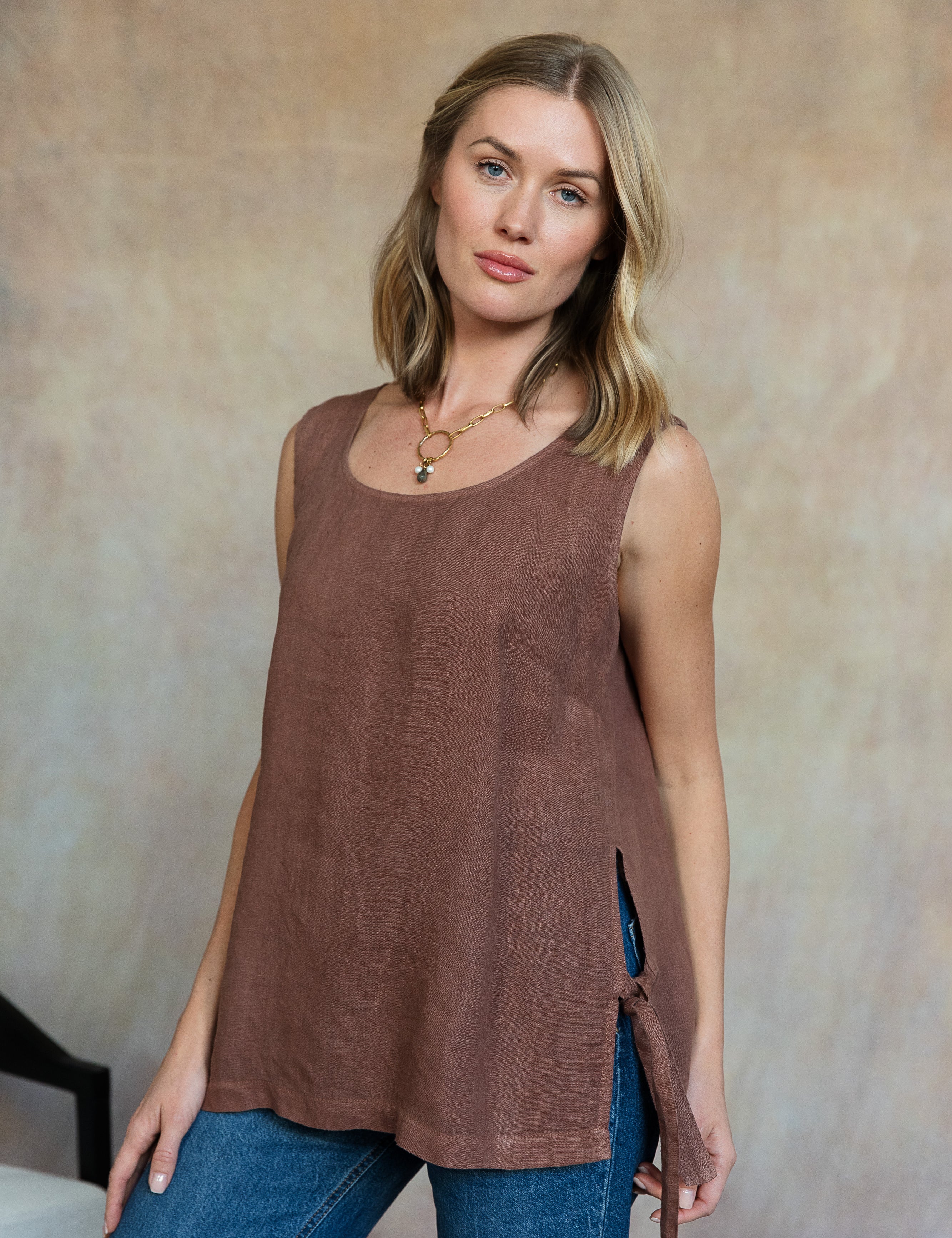 Brina Linen Top