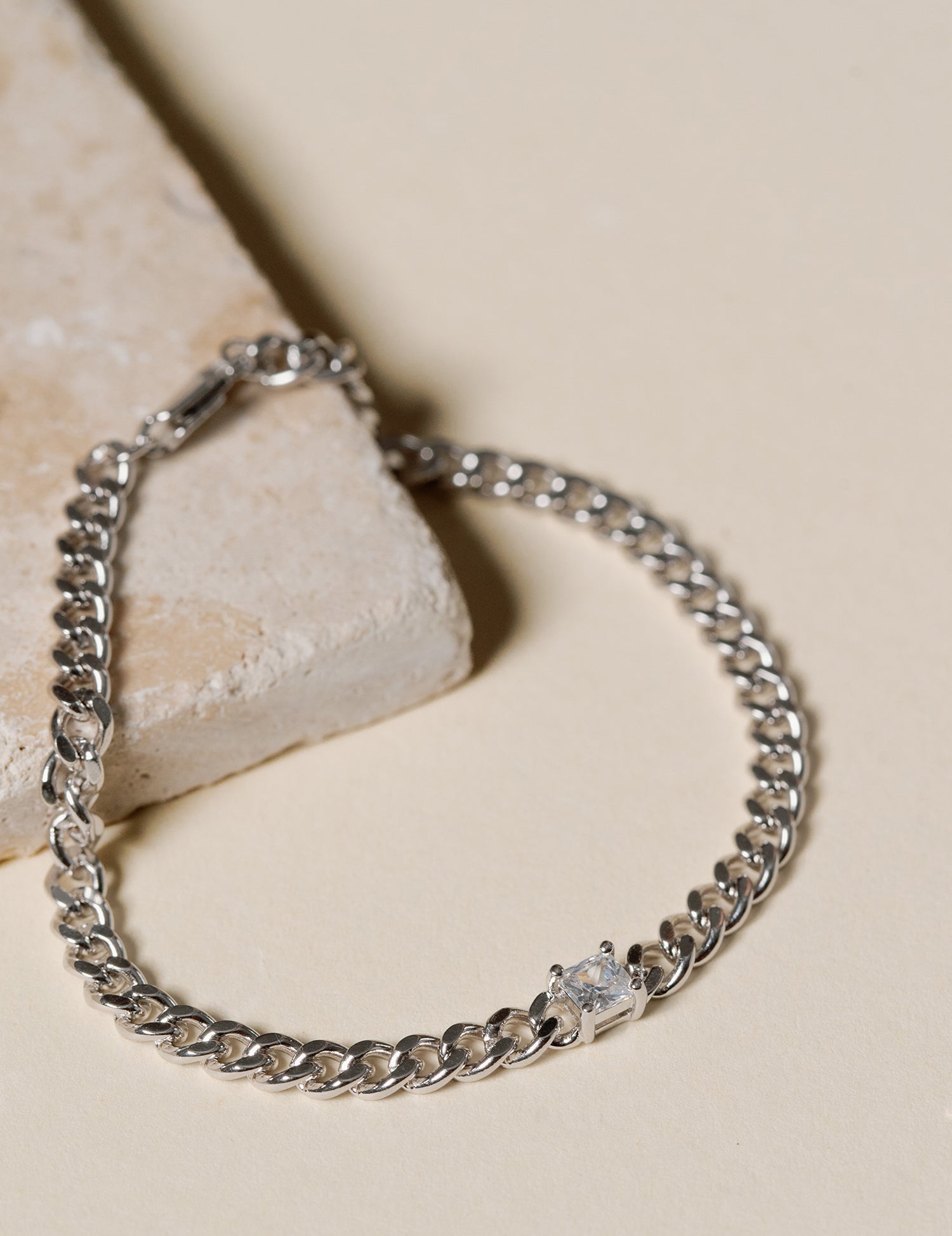 Evie Pavé Chain Bracelet